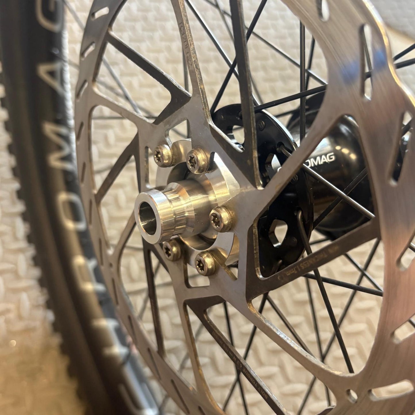 Superboost Adaptor - Chromag R6