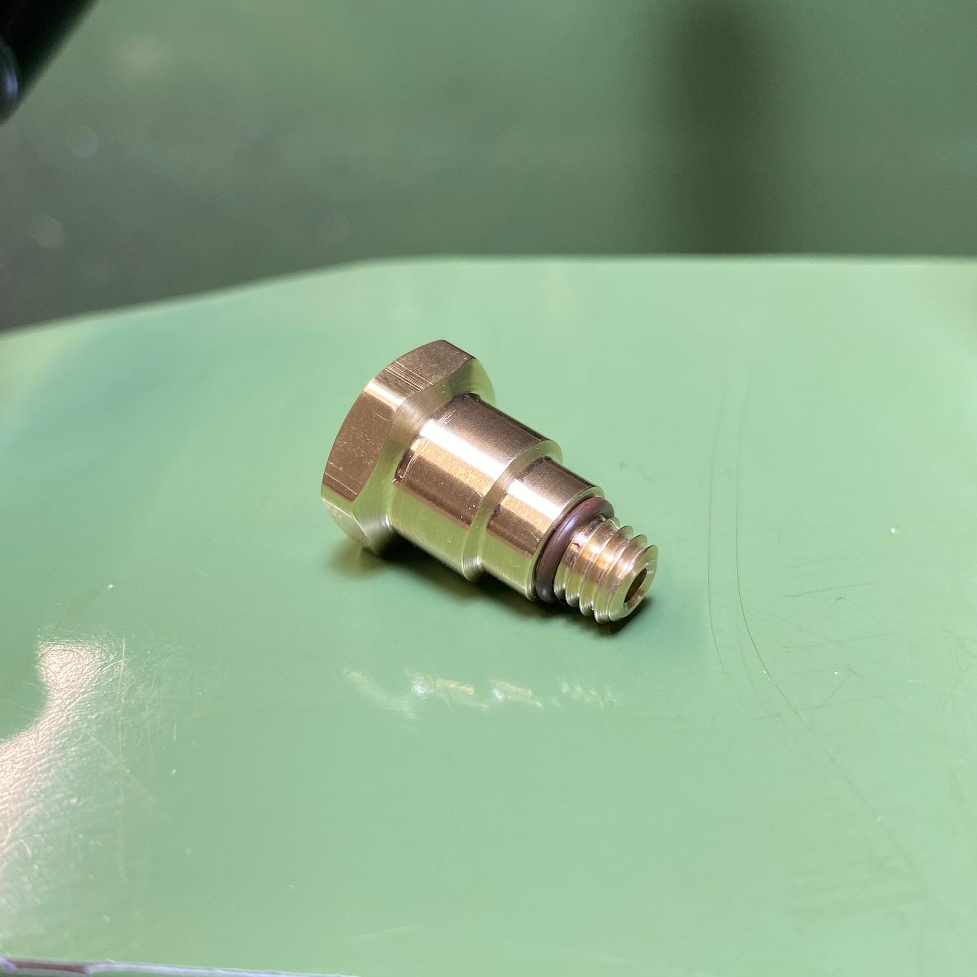 Bleed Cup Adapter โ Pinner Machine Shop