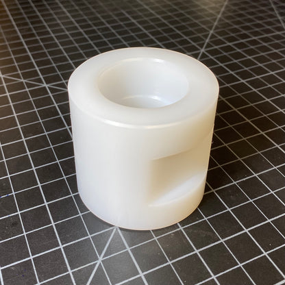 Vise-friendly Hub Support Tool